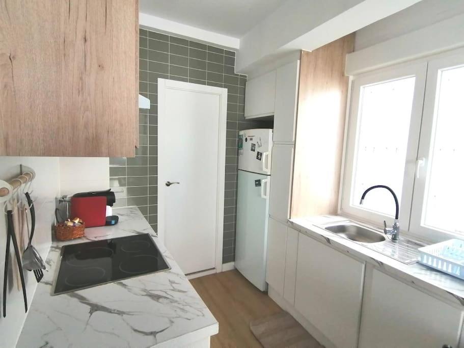 Vibescoruna: Espacioso Apartamento A Pie De Playa Apartamento Corunha Exterior foto
