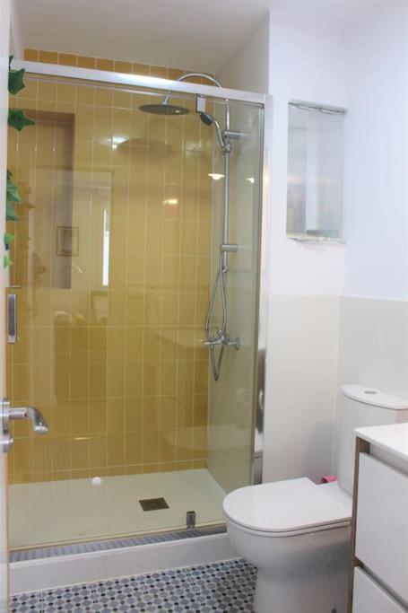Vibescoruna: Espacioso Apartamento A Pie De Playa Apartamento Corunha Exterior foto