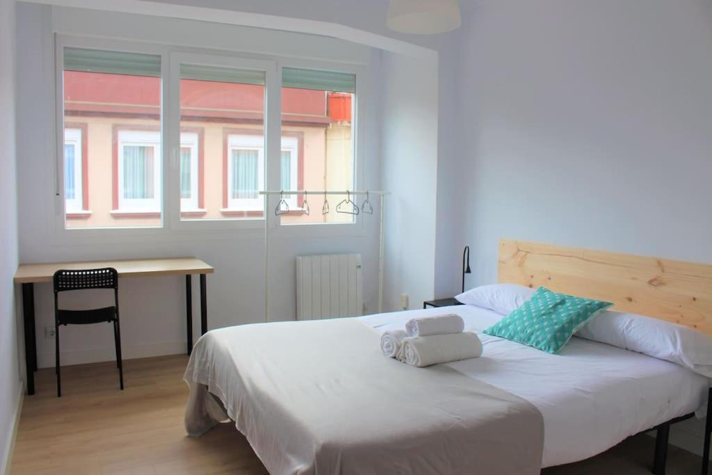 Vibescoruna: Espacioso Apartamento A Pie De Playa Apartamento Corunha Exterior foto